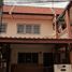2 Schlafzimmer Reihenhaus zu vermieten im Rattanathibet Village, Bang Rak Phatthana
