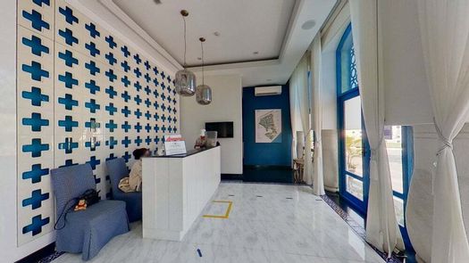 Photo 1 of the Rezeption / Lobby at The Crest Santora