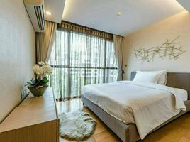 2 Bedroom Condo for rent at Via Botani, Khlong Tan Nuea