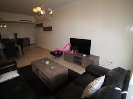 2 Schlafzimmer Appartement zu vermieten im Location Appartement 105 m²,Tanger Ref: LA376, Na Charf