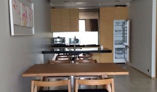 2 Bedrooms Condo for sale in Si Lom, Bangkok Saladaeng Residences