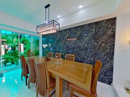 4 Bedroom Townhouse for sale in Pattaya Police Station, Nong Prue, Nong Prue