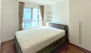 Кондо, 2 спальни на продажу в Huai Khwang, Бангкок Belle Grand Rama 9