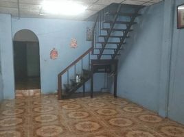 2 спален Дом for sale in Hua Mak, Банг Капи, Hua Mak