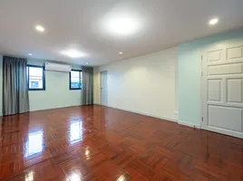 3 Bedroom Townhouse for rent in Yan Nawa, Sathon, Yan Nawa