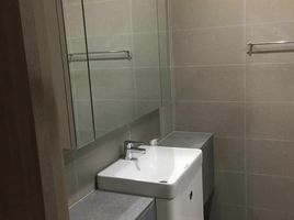 1 Schlafzimmer Appartement zu vermieten im Noble Ploenchit, Lumphini