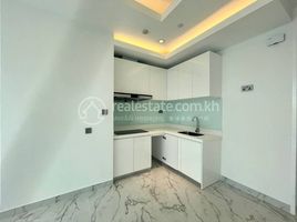 2 Bedroom Apartment for sale at J Tower2 on 28th-floors for Sale , Tuol Svay Prey Ti Muoy, Chamkar Mon