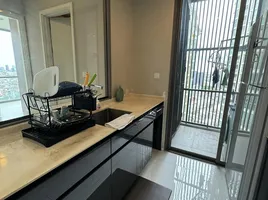 2 спален Кондо на продажу в The Room Sukhumvit 69, Phra Khanong Nuea