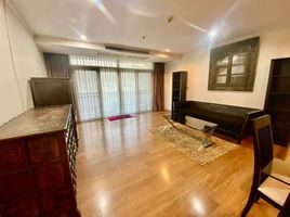 3 спален Кондо на продажу в Wattana Suite, Khlong Toei Nuea