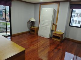 2 Schlafzimmer Appartement zu vermieten im Baan Lertpaisan, Khlong Tan Nuea, Watthana