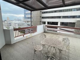 Studio Apartment for rent at Baan Phaholyothin Place, Sam Sen Nai