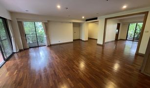 3 Bedrooms Apartment for sale in Khlong Toei Nuea, Bangkok Baan 225 Sawasdee