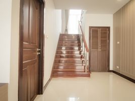 3 Bedroom House for rent at Benjabhorn Lopburi Ramet, Nam Noi