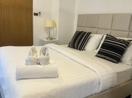 2 Schlafzimmer Wohnung zu verkaufen im Kamala Hills, Kamala