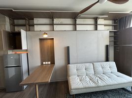 1 Schlafzimmer Wohnung zu verkaufen im Whizdom Essence, Bang Chak