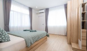 Karon, ဖူးခက် တွင် 2 အိပ်ခန်းများ အိမ် ရောင်းရန်အတွက်