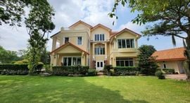 Available Units at Lakewood Village
