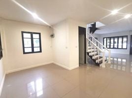 2 Bedroom Townhouse for sale at Budsarin Land & Houses Park, Nong Chom