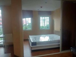 1 Schlafzimmer Wohnung zu verkaufen im Tulip Square Condo, Om Noi, Krathum Baen, Samut Sakhon