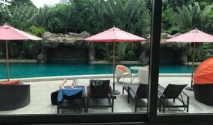 1 Bedroom Condo for sale in Na Kluea, Pattaya Club Royal