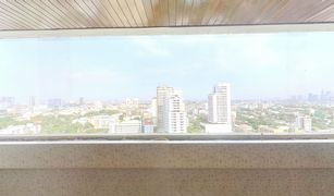 4 Bedrooms Condo for sale in Khlong Tan Nuea, Bangkok Oriental Towers