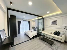 1 Bedroom Condo for sale at Studio One Zone Condo, Phlapphla, Wang Thong Lang, Bangkok