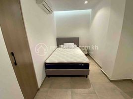 1 Schlafzimmer Appartement zu vermieten im Condo for Rent @Urban Village - Fully Furnished 2BR 93sqm 22nd Floor, Chak Angrae Leu, Mean Chey