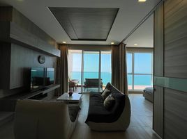 1 Schlafzimmer Appartement zu verkaufen im Cetus Beachfront, Nong Prue, Pattaya