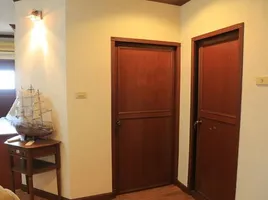 2 Bedroom Condo for sale at Bangna Country Complex, Bang Na, Bang Na