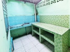 3 Schlafzimmer Reihenhaus zu verkaufen im Green Garden Home Klong 11 , Bueng Nam Rak