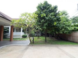 5 Bedroom House for sale at Laddarom Phetkasem 69, Nong Khaem