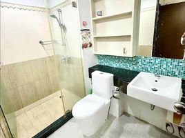 2 Schlafzimmer Wohnung zu vermieten im Diamond Ratchada City Plus, Huai Khwang, Huai Khwang