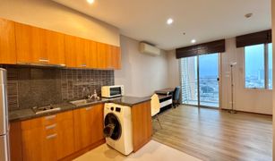 Кондо, Студия на продажу в Khlong Ton Sai, Бангкок Villa Sathorn