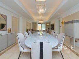 3 Bedroom Apartment for sale at The Fairmont Palm Residence South, Palm Jumeirah