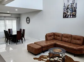 3 Bedroom Townhouse for rent at Lan Doa Home , Mae Hia