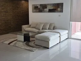 3 Bedroom Condo for rent at Fullerton Sukhumvit, Phra Khanong