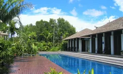 Фото 3 of the Gemeinschaftspool at Bangtao Beach Gardens