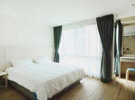 1 спален Кондо в аренду в Nice at 61 Residence, Khlong Tan Nuea