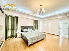 2 Bedroom Apartment for rent at 3Bedrooms Service Apartment In BKK1, Boeng Keng Kang Ti Muoy