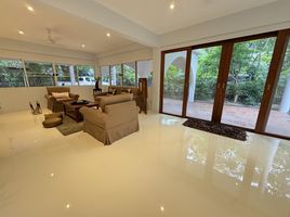 5 Bedroom Villa for rent in Bang Kapi, Huai Khwang, Bang Kapi