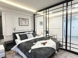 1 Bedroom Condo for sale at Studio One Zone Condo, Phlapphla, Wang Thong Lang, Bangkok