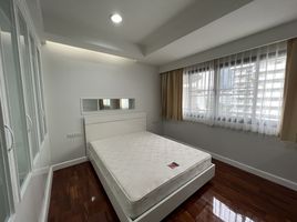 3 Schlafzimmer Wohnung zu vermieten im Cosmo Villa, Khlong Toei, Khlong Toei