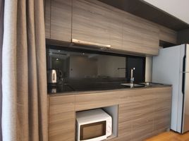 2 Bedroom Apartment for rent at Klass Langsuan, Lumphini