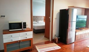 1 Bedroom Condo for sale in Lumphini, Bangkok Baan Somthavil