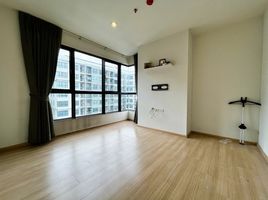 2 Bedroom Apartment for sale at The Base Chaengwattana, Khlong Kluea, Pak Kret