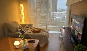 1 Schlafzimmer Wohnung zu verkaufen in Thanon Phaya Thai, Bangkok Villa Rachatewi