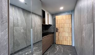 1 Bedroom Condo for sale in Na Kluea, Pattaya Wongamat Tower