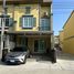 4 Bedroom Townhouse for sale at Golden Town Phetkasem-Leab Klong Thawiwattana, Nong Khang Phlu