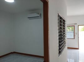 2 Schlafzimmer Haus zu verkaufen in Mueang Lamphun, Lamphun, Ban Klang, Mueang Lamphun