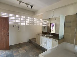 6 Bedroom House for sale in Chiang Mai Railway Station, Wat Ket, Wat Ket